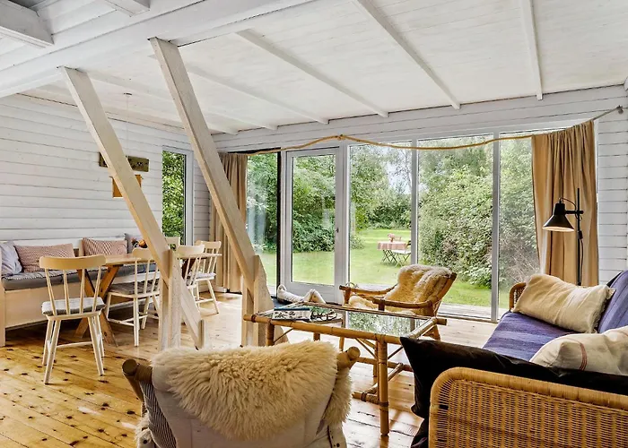 Сasa de vacaciones 2 Bedroom Stunning In Samsø