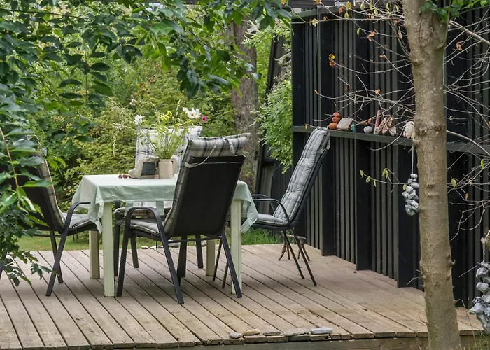 בית נופש 2 Bedroom Stunning In